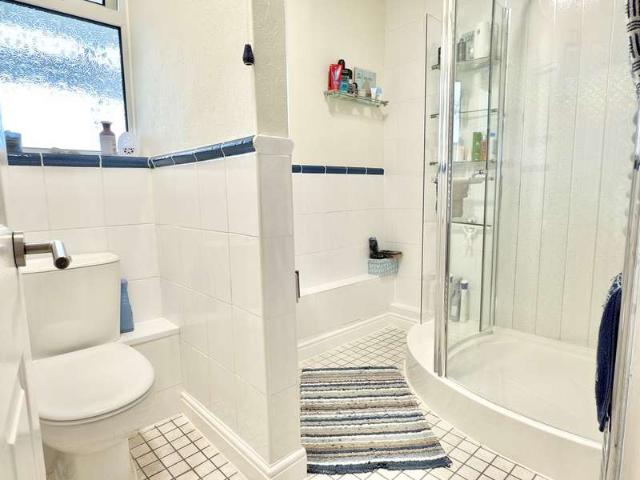 Apartment for sale in Tewkesbury, Pamington