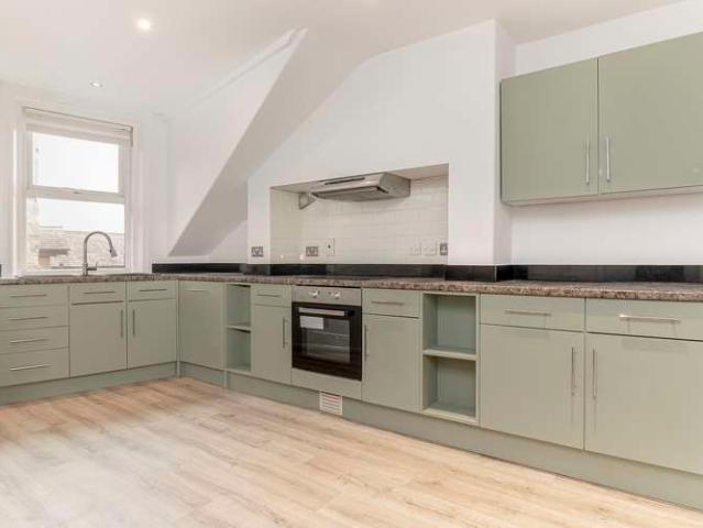 Apartment for sale in Low Harrogate, Harrogate