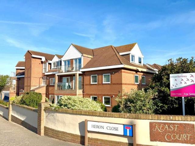 Apartment for sale in Overcombe, Weymouth