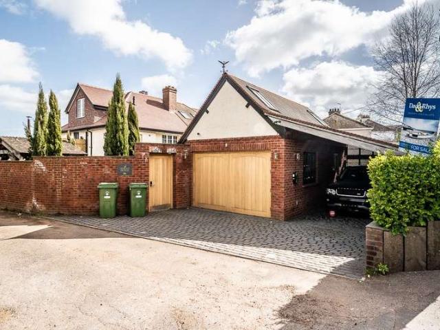 Apartment for sale in Budleigh Salterton, Budlake