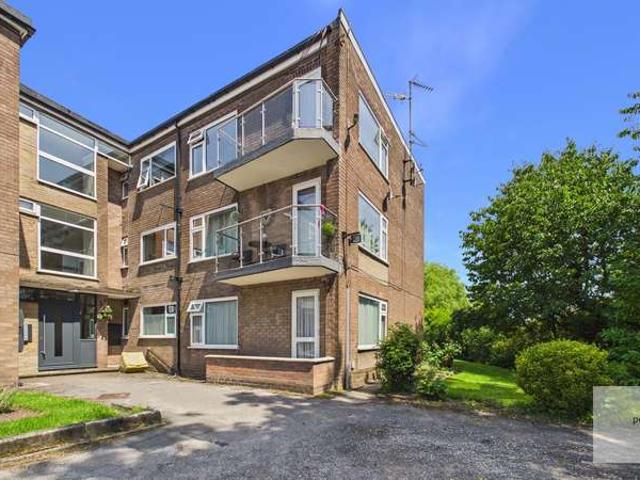 Apartment for sale in Park Lane, Bury
