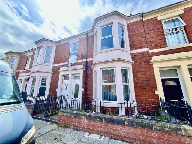 Apartment for sale in Elswick, Tyne And Wear