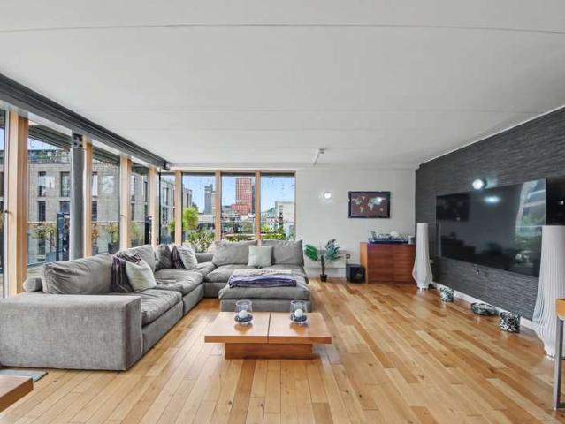 Apartment for sale in Georgia, Greater Manchester