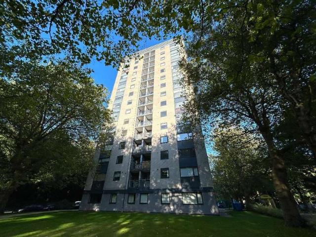 Apartment for rent in Mossley Hill, Liverpool