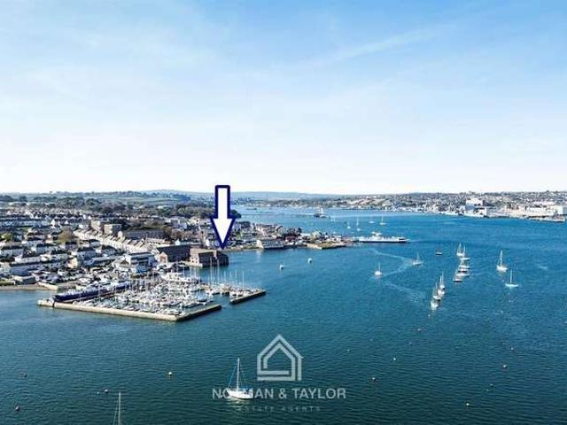Apartment for sale in Torpoint