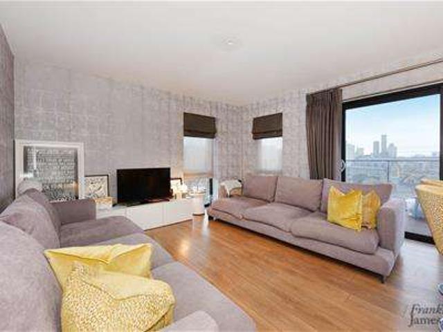 Apartment for sale in London Borough of Tower Hamlets, Greater London