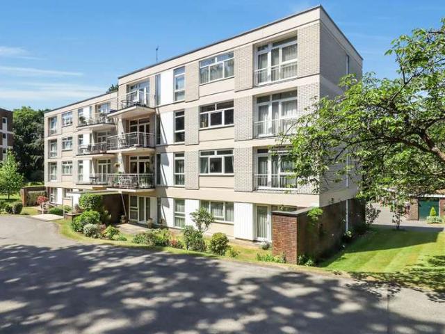 Apartment for sale in Sunninghill and Ascot, Ascot