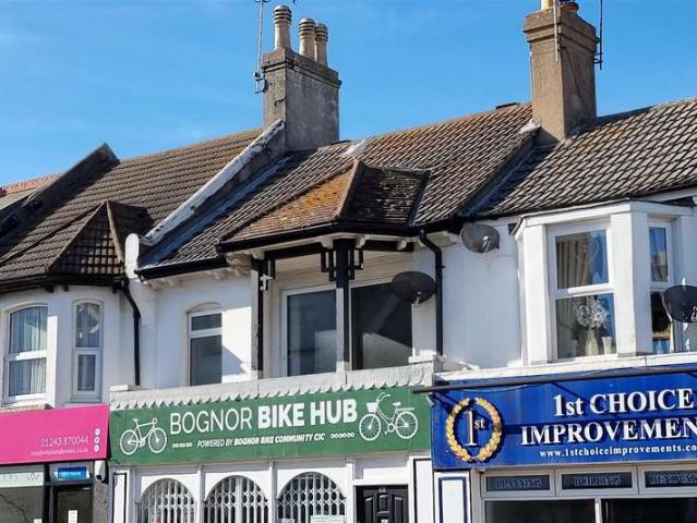 Apartment for sale in Clapham, West Sussex