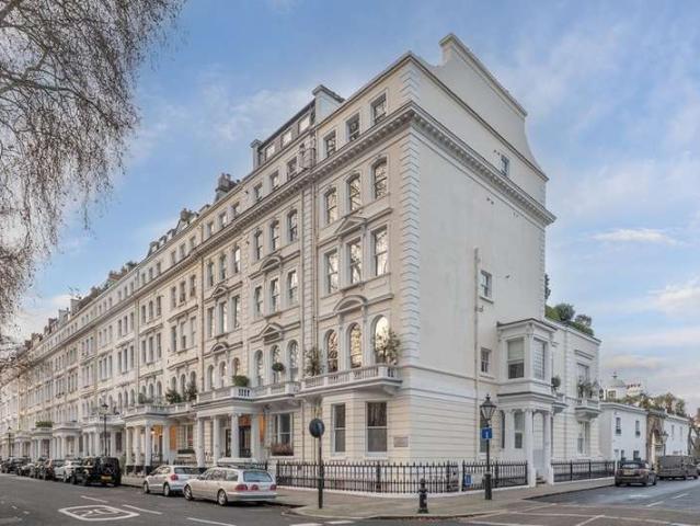 Apartment for rent in South Kensington, Greater London