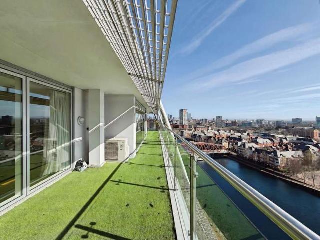 Apartment for sale in Salford, Greater Manchester