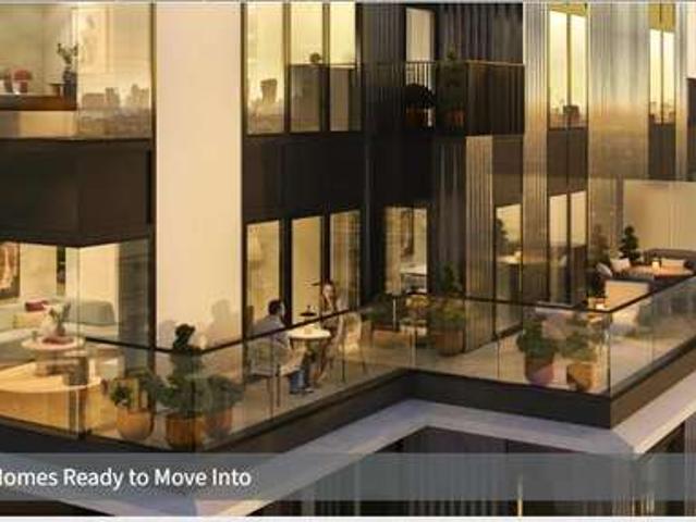 Apartment for sale in Shepherd's Bush, Greater London