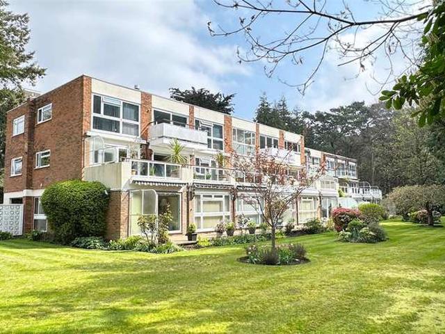 Apartment for sale in Branksome Park, Poole