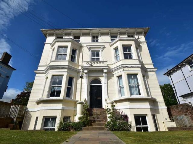 Apartment for rent in St Leonards Green, Guestling Green