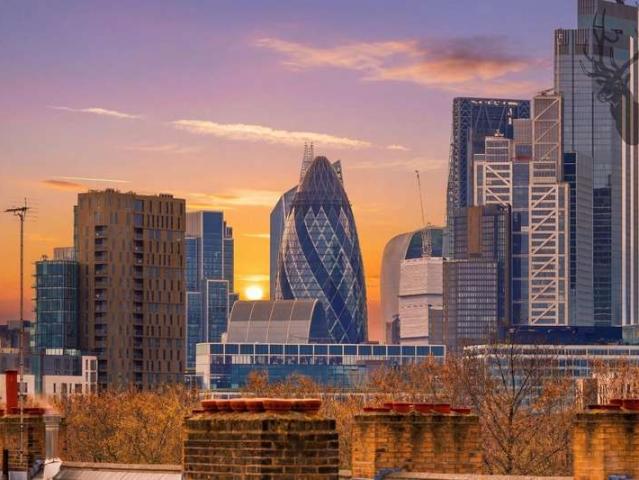 Apartment for sale in London Borough of Tower Hamlets, Greater London