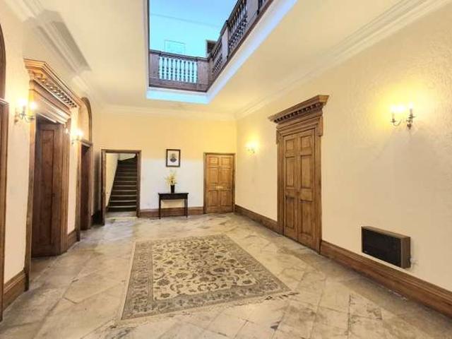 Apartment for sale in Eagle Farm, Wavendon
