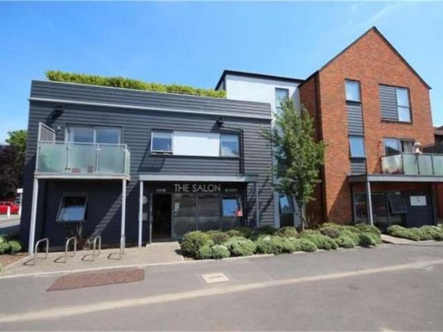 Apartment for sale in Ringwood, Ashurst Bridge