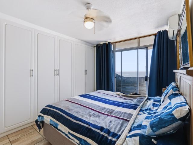 Apartment for sale in Kingsburgh, Kwazulu-natal