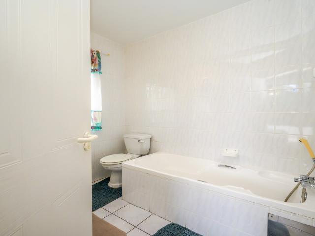 Apartment for sale in Princess Grant, Kwazulu-natal