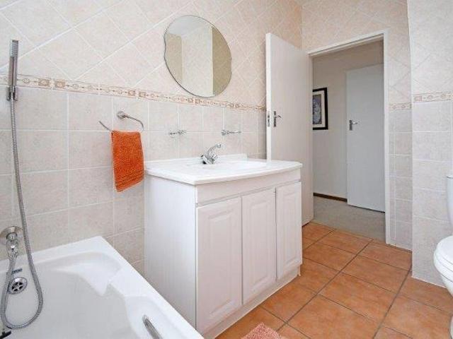 Apartment for sale in Ekurhuleni, Gauteng