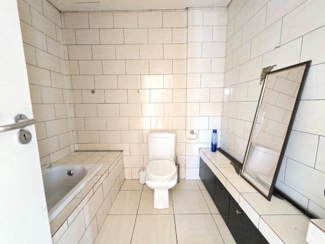 Apartment for sale in Vosloorus, Gauteng
