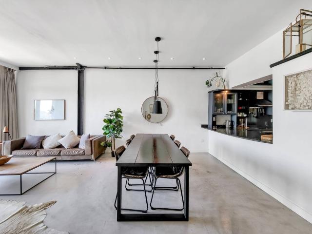 Apartment for sale in Cape Town, Western Cape