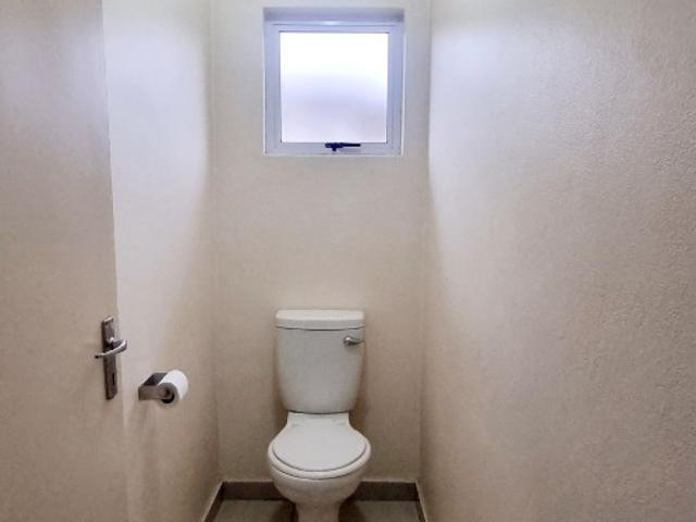 Apartment for sale in Mount Moreland, Kwazulu-natal