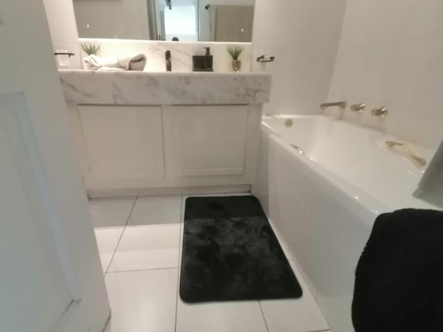 Apartment for sale in Ekurhuleni, Gauteng