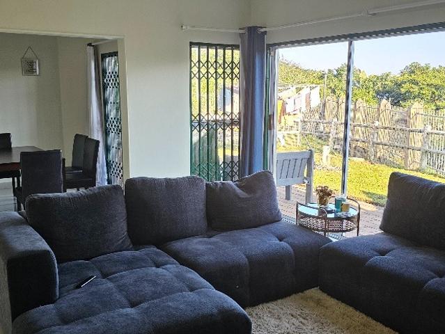 Apartment for sale in La Mercy, Kwazulu-natal