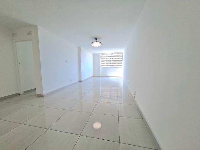 Apartment for sale in Kingsburgh, Kwazulu-natal