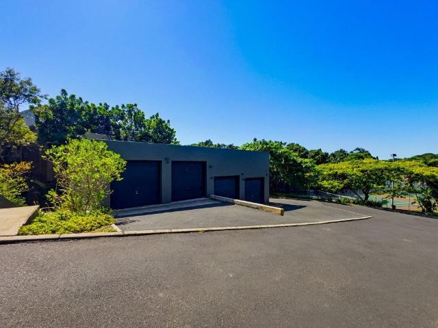 Apartment for sale in Princess Grant, Kwazulu-natal