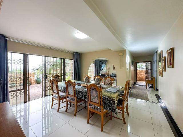 Apartment for sale in Seaview, Kwazulu-natal