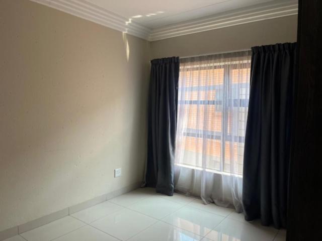Apartment for sale in Ekurhuleni, Gauteng