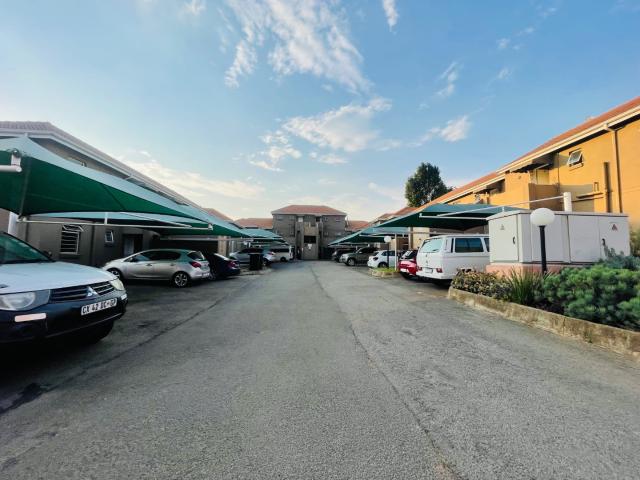 Apartment for sale in Ekurhuleni, Gauteng