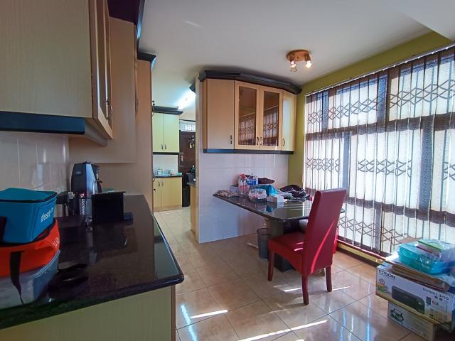 Apartment for sale in Seaview, Kwazulu-natal
