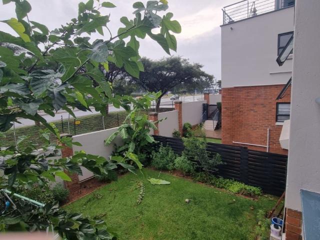 Apartment for sale in Vosloorus, Gauteng