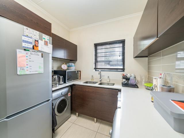 Apartment for sale in Vosloorus, Gauteng