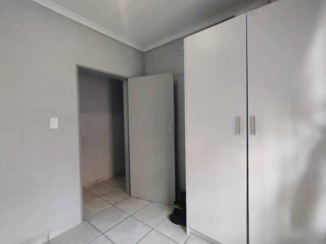 Apartment for sale in Roodepoort
