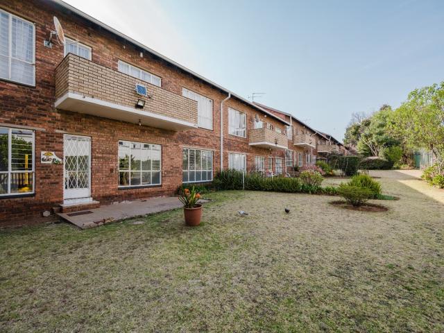 Apartment for sale in Nooitgedacht, Gauteng