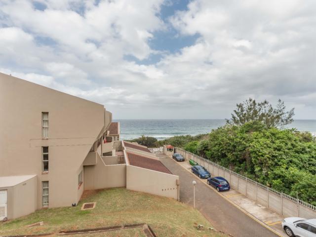 Apartment for sale in La Mercy, Kwazulu-natal