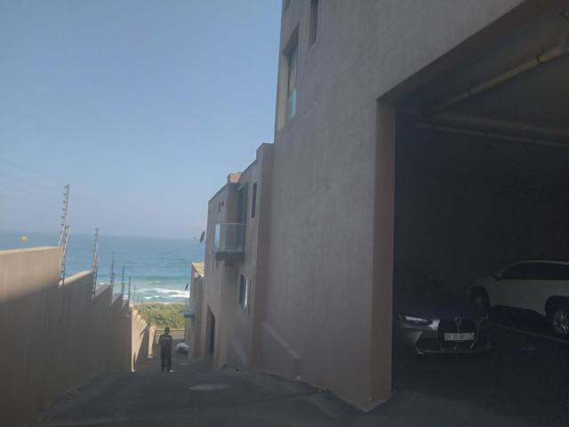 Apartment for sale in La Mercy, Kwazulu-natal