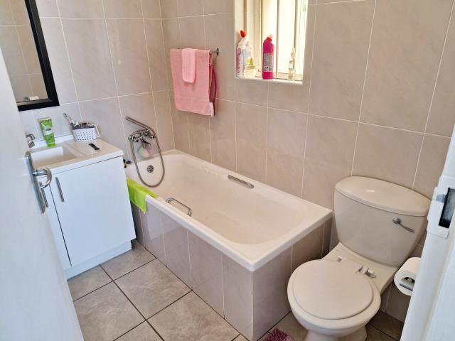 Apartment for sale in Ugu District Municipality, Kwazulu-natal
