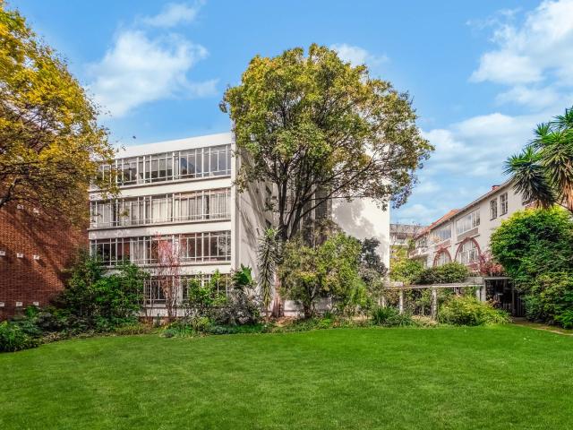 Apartment for sale in Rosebank, Gauteng