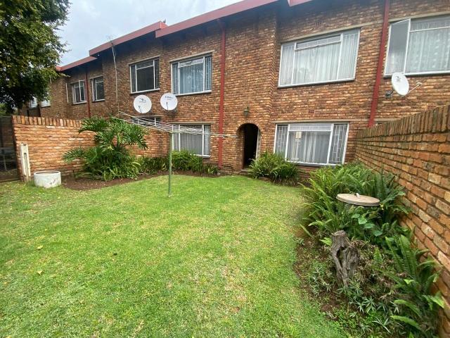Apartment for sale in Pullens Hope, Mpumalanga