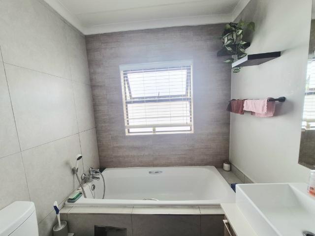 Apartment for sale in Alexandra, Gauteng