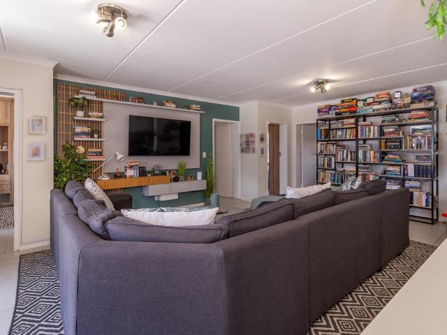 Apartment for sale in Alexandra, Gauteng