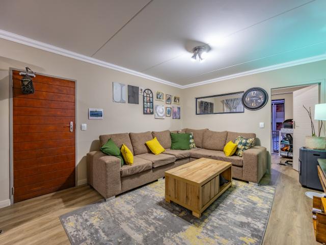 Apartment for sale in Waterkloof, Gauteng