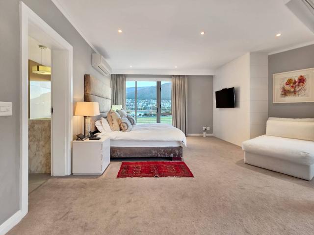 Apartment for sale in Cape Town, Western Cape
