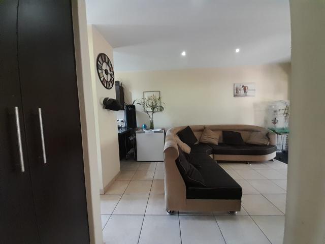Apartment for sale in Vosloorus, Gauteng