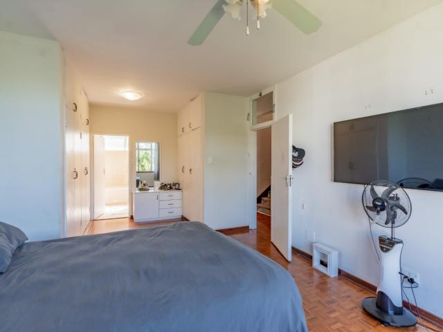 Apartment for sale in Seaview, Kwazulu-natal