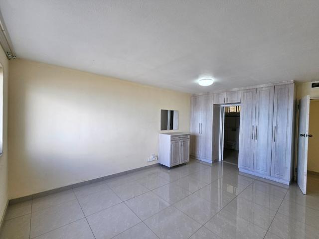 Apartment for sale in Seaview, Kwazulu-natal